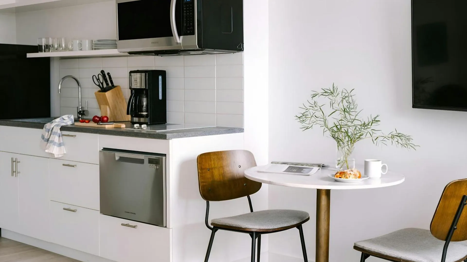 Sonder Court Square Aparthotel New York